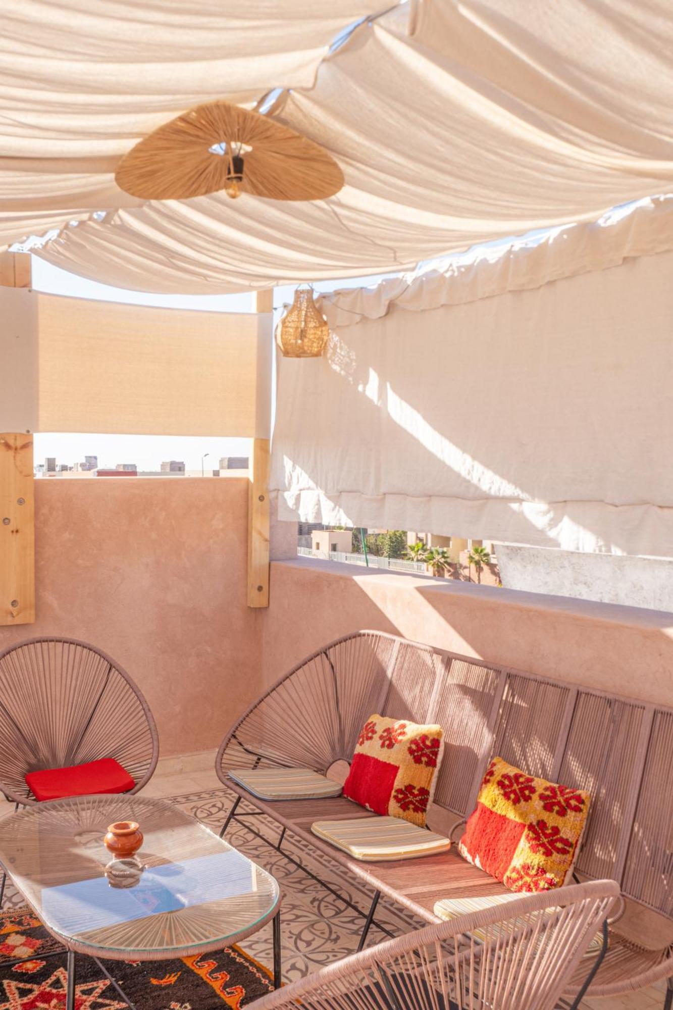Bed & Breakfast Boutique Amani *